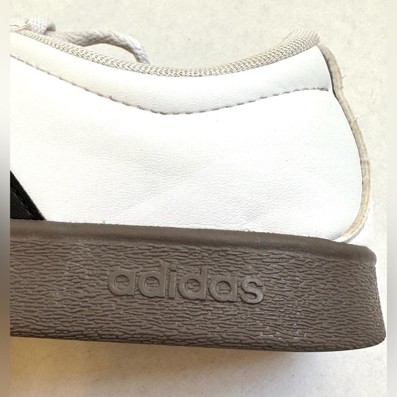 adidas VL Court Base Classic White/Black Sneakers with Suede Toe Sz 7.5 - Picture 6 of 8